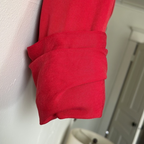 Anthropologie Cartonnier, Red cropped blazer, pleated sleeves. - Picture 6 of 8